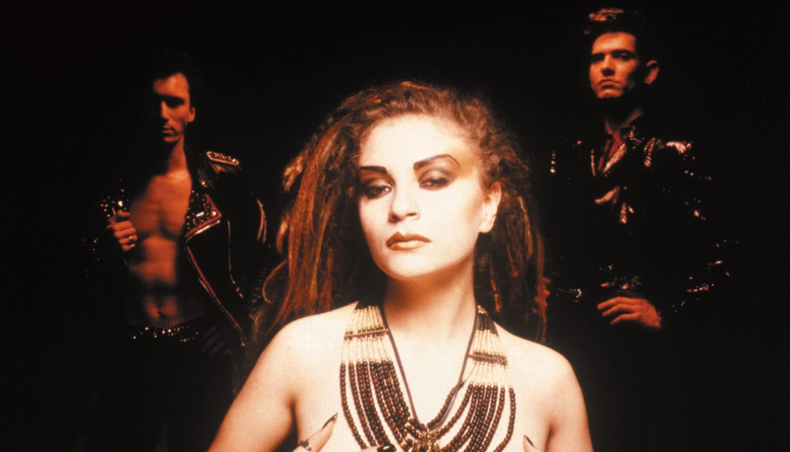 Alaska Pop Glam Y Transgresi n En Vinilo Y CD Tienda Warner Music alaska-pop-glam-y-transgresi-n-en-vinilo-y-cd-tienda-warner-music