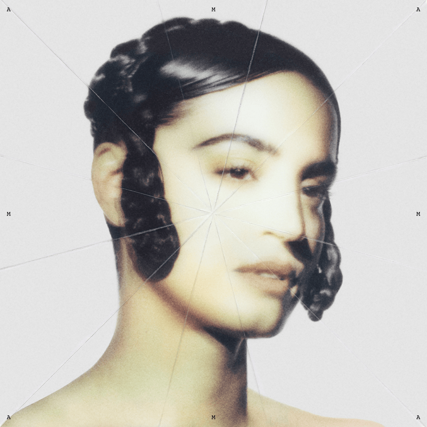 AMA - CD + Vinilo (Color Transparente) + Postal Firmada + Experiencia